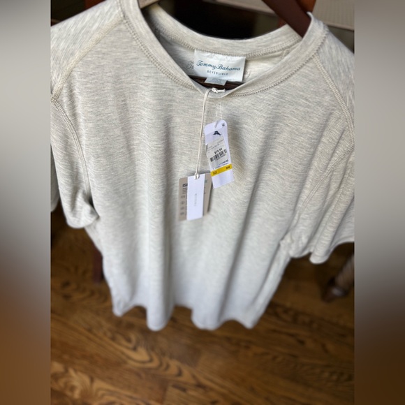 Tommy Bahama Flip Tide Reversible Tshirt SzM NWT - Picture 3 of 10